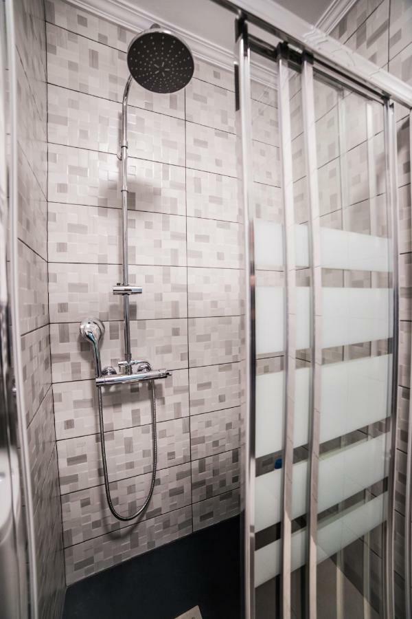 Apartamentos Enteros O Lagar Melide Dış mekan fotoğraf